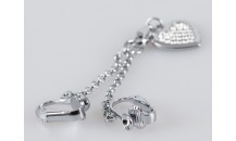 Intimate Heart-shaped Chain