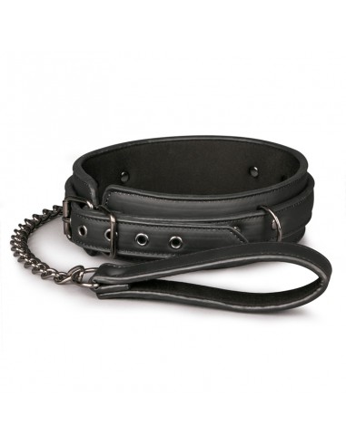 Fetish collar with leash
